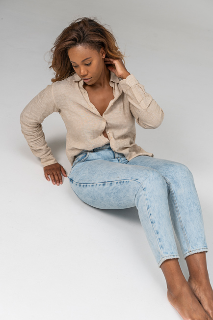 Image of model wearing jeans